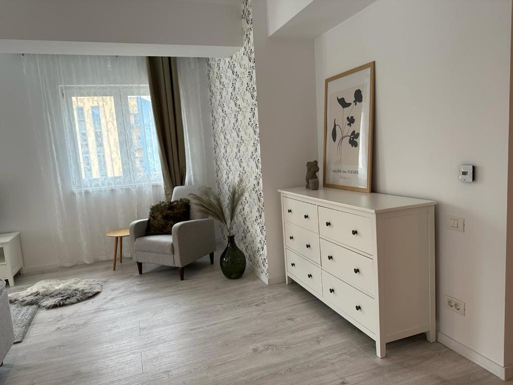 Center 111 Apartment