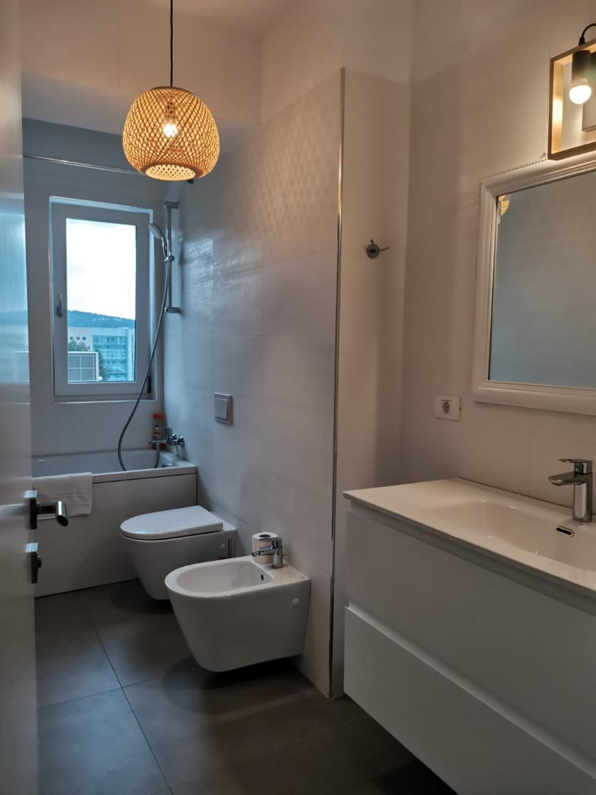Apartament Center 111